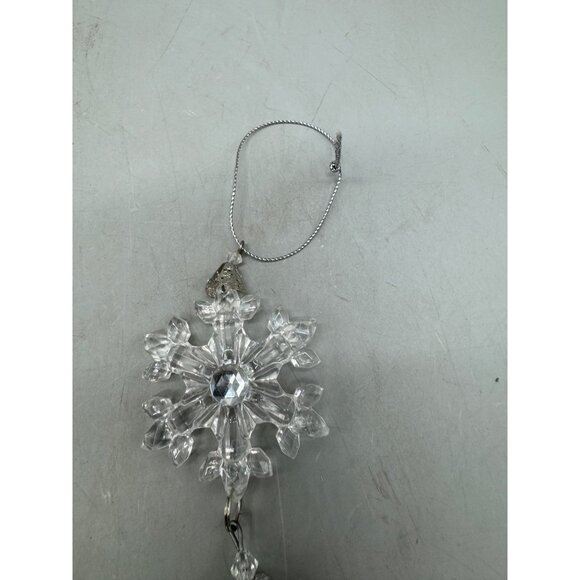 set of 2 plastic Snowflake Hanging Ornament With Feathers & Iridescent Beads - Picture 8 of 12